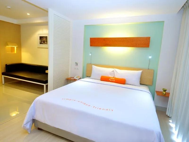 Harris Hotel & Residences Riverview Kuta, Bali Kuta  Exterior photo